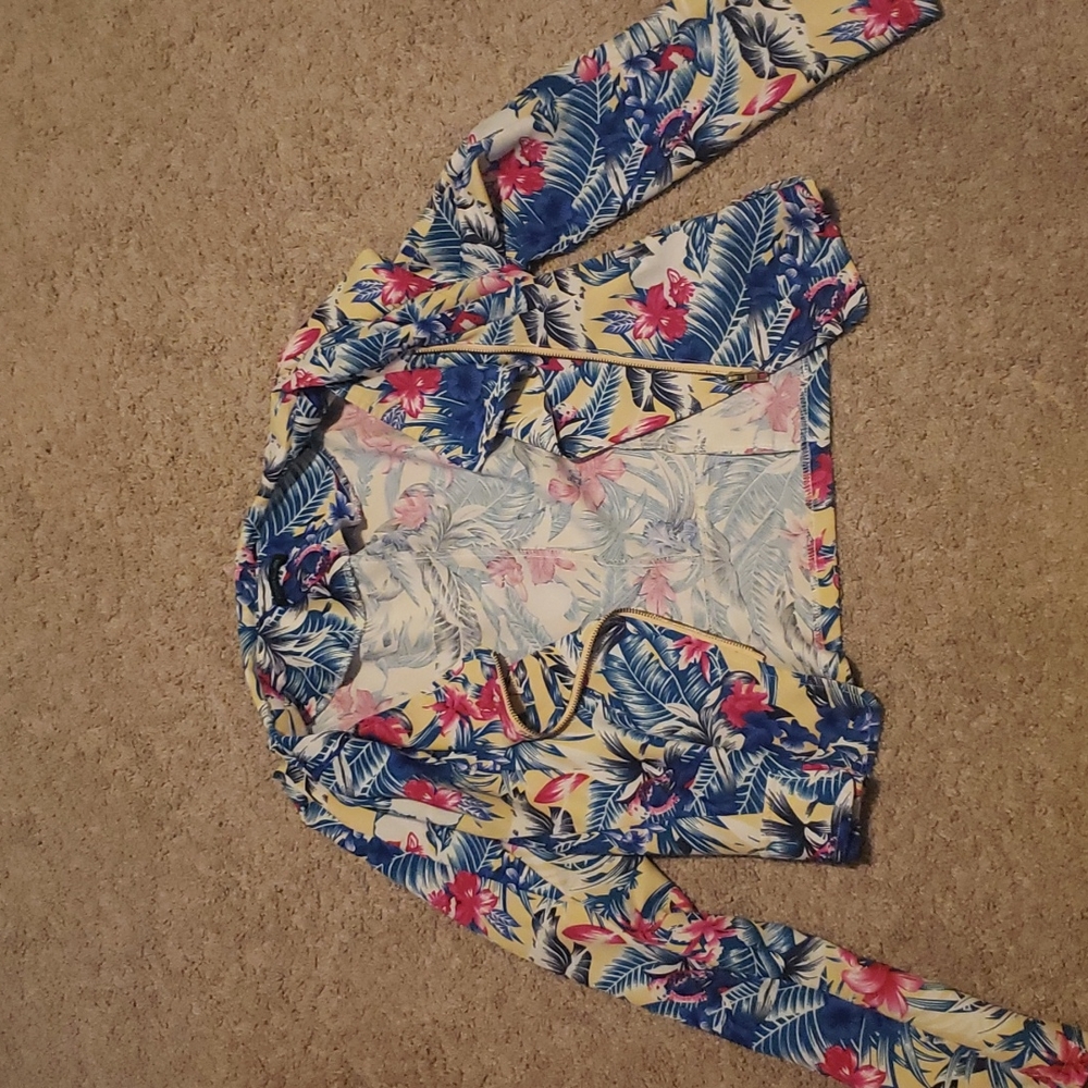 Cropped Hawaiian zipper jacket